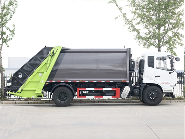 东风天锦12-14方压缩式垃圾车