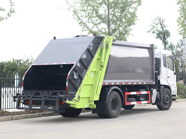 东风天锦12-14方压缩式垃圾车