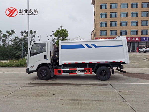 江铃凯锐侧装垃圾车