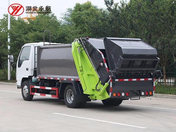 五十铃(100P)6方压缩式垃圾车
