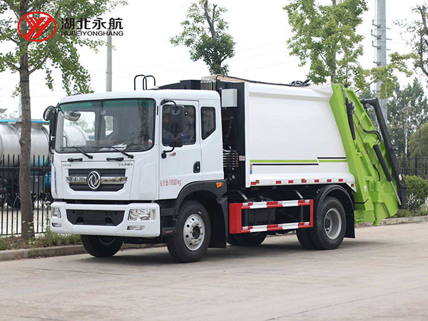 东风多利卡D9 10方压缩式垃圾车