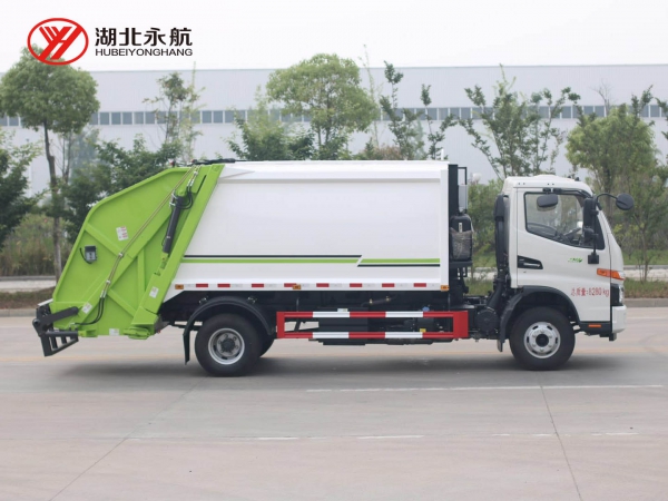 江淮骏铃8方压缩式垃圾车