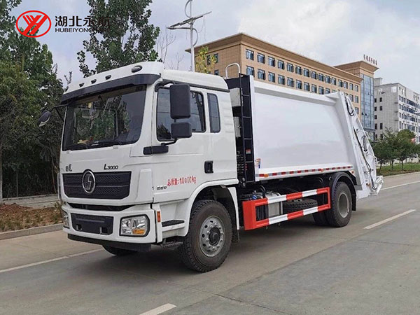 陕汽德龙L3000 14方压缩式垃圾车