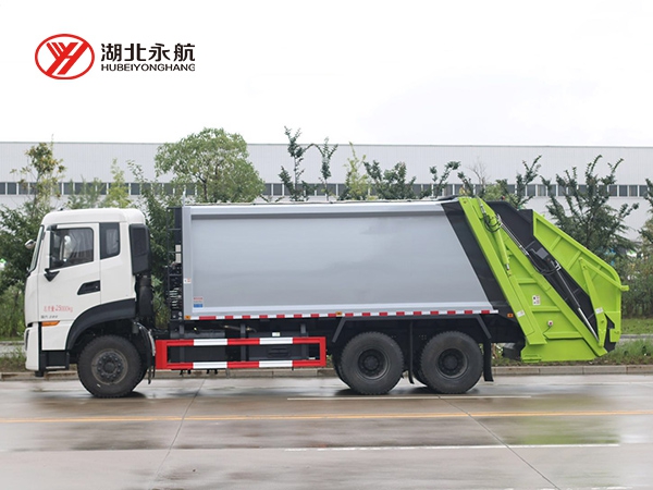 东风天龙18方压缩式垃圾车