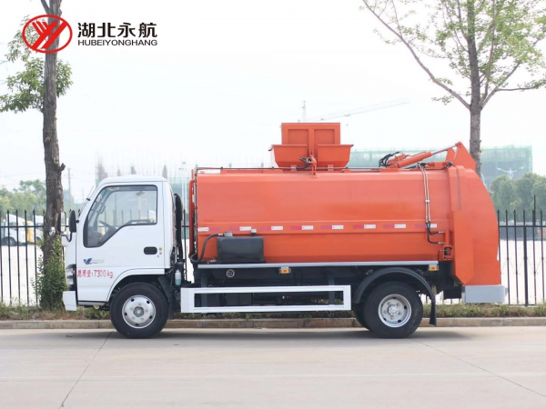 庆铃600P餐厨垃圾车