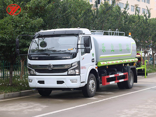 东风凯普特抑尘车（圆罐）