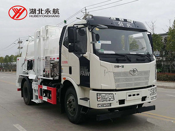 一汽解放J6L餐厨垃圾车