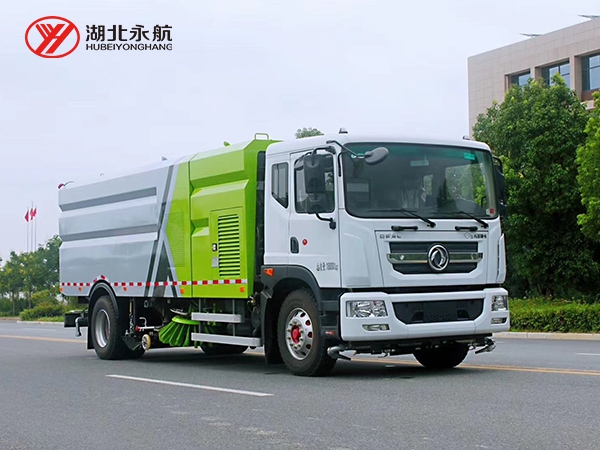 东风多利卡D9洗扫车