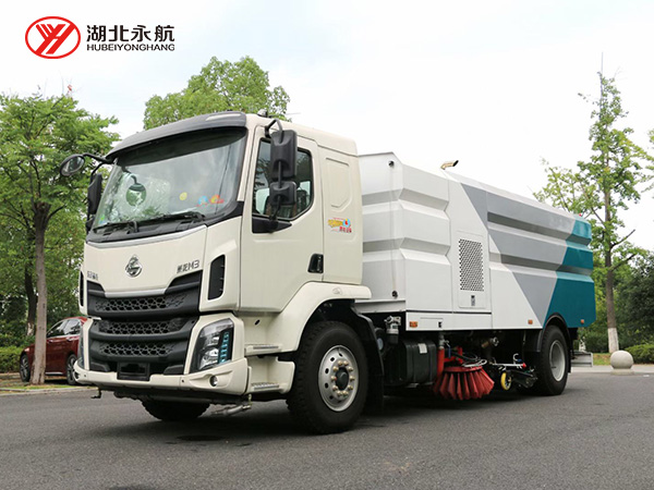 柳汽乘龙M3洗扫车