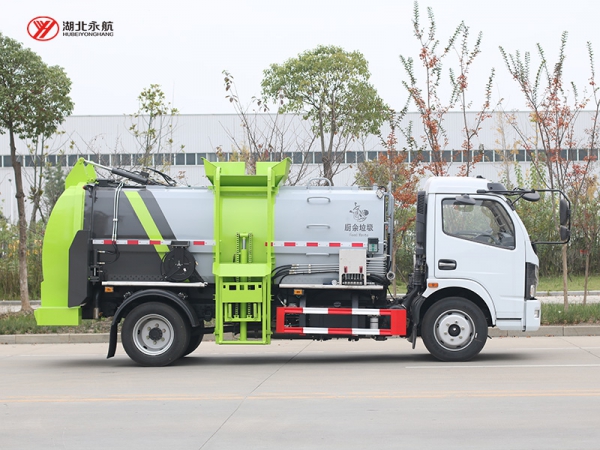 东风大多利卡餐厨垃圾车