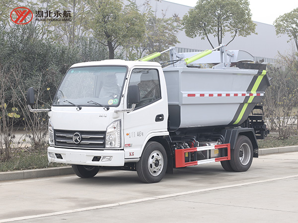 凯马高位自装卸式垃圾车