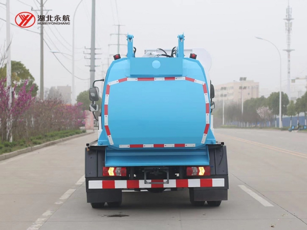 陕汽轩德X9餐厨垃圾车