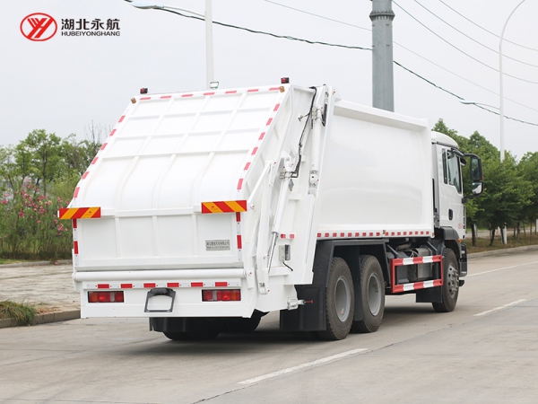 重汽汕德卡20方压缩式垃圾车