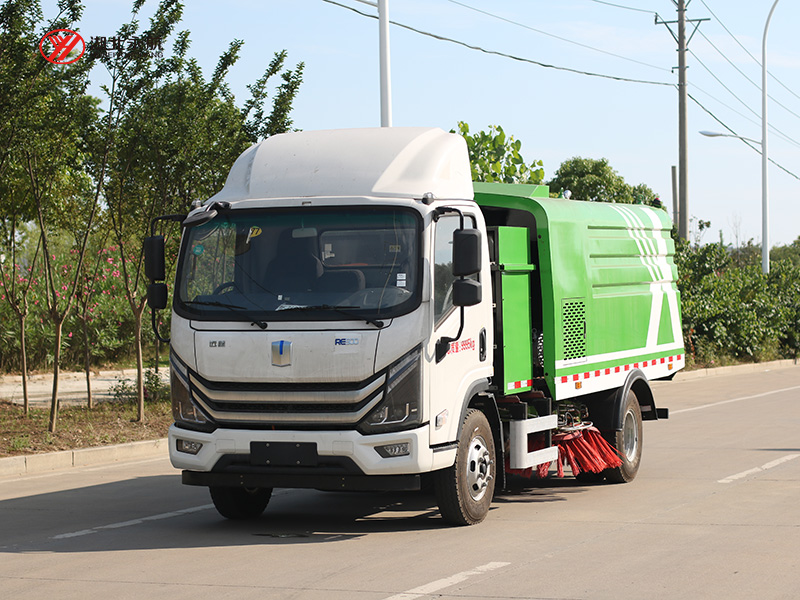 远程纯电动扫路车