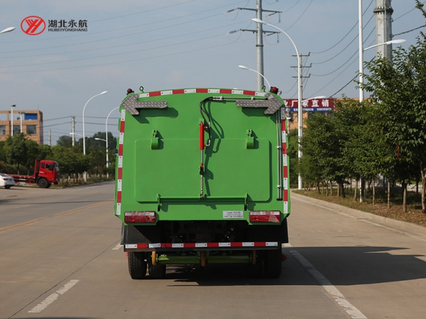 远程纯电动扫路车