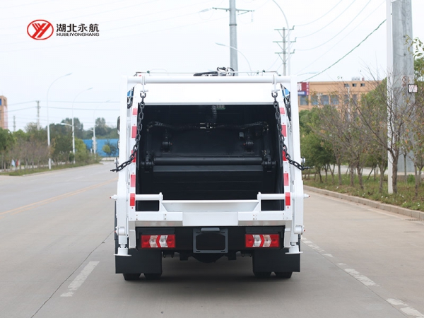 陕汽轩德X9 6方压缩式垃圾车