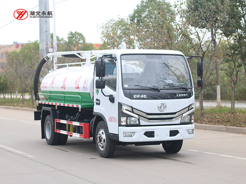 东风小多利卡吸粪车