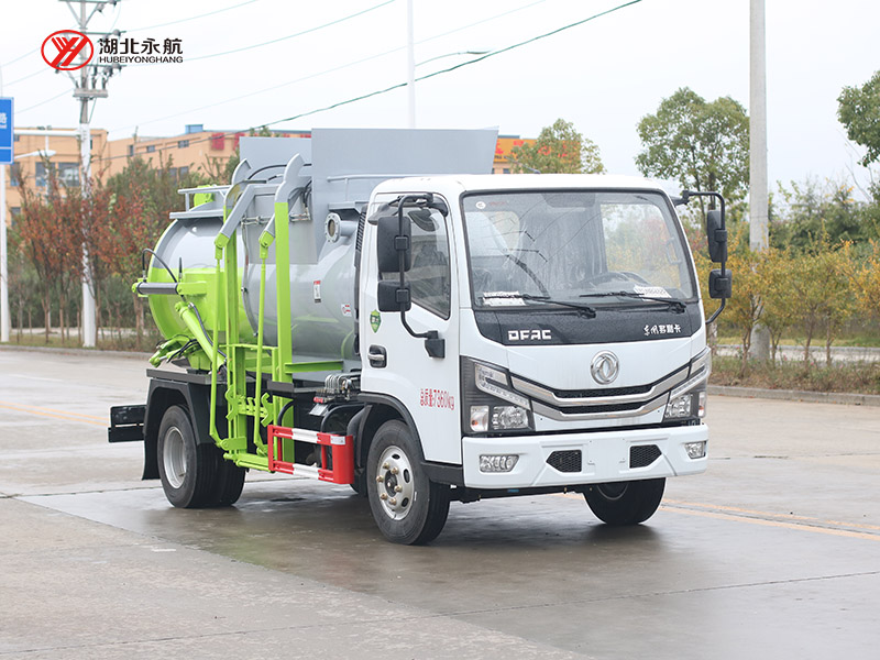 东风小多利卡餐厨垃圾车（圆罐）