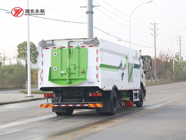 东风天锦(天然气)洗扫车