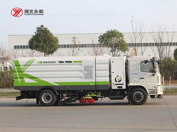 吉利龙腾纯电动洗扫车