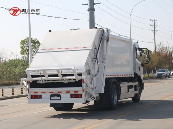 东风天锦纯电动14方压缩式垃圾车