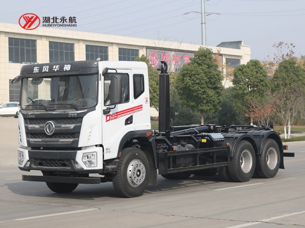 东风华神DV5钩臂垃圾车