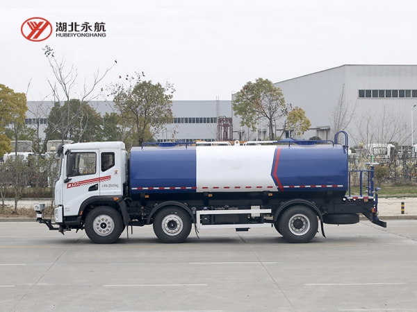 东风华神DV5洒水车