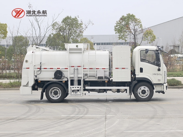 陕汽德创纯电动餐厨垃圾车